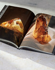 View of interior spread from ARQUIVSTAS by the Dorow Collection. 